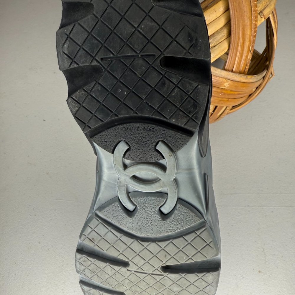 Women's Chanel CC Trainers Vinyl and Leather Sneakers (Women Size 40.5) - Picture 6 of 8
